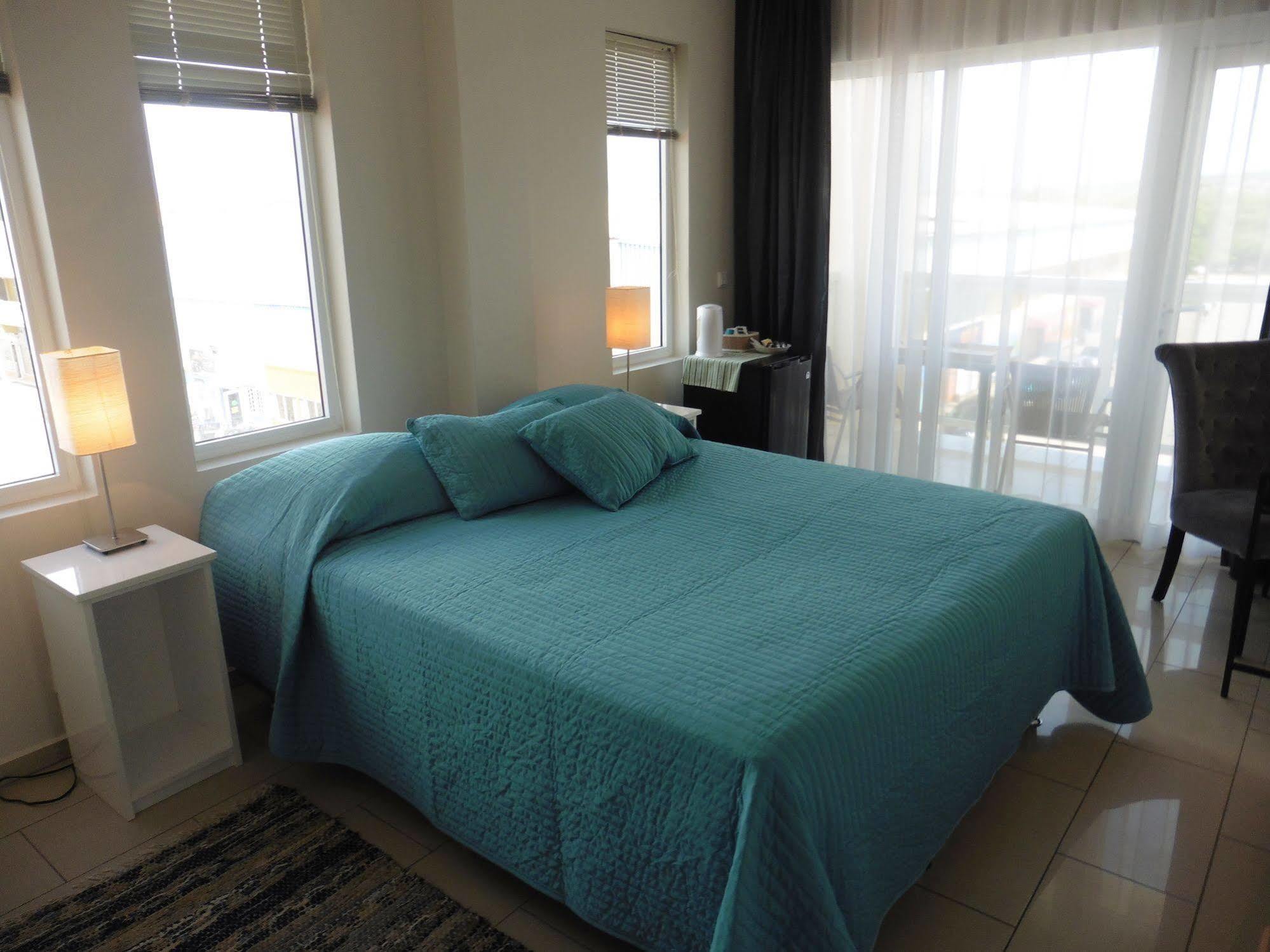 The Downtown Hotel Bonaire Kralendijk na wyspie Bonaire Zewnętrze zdjęcie